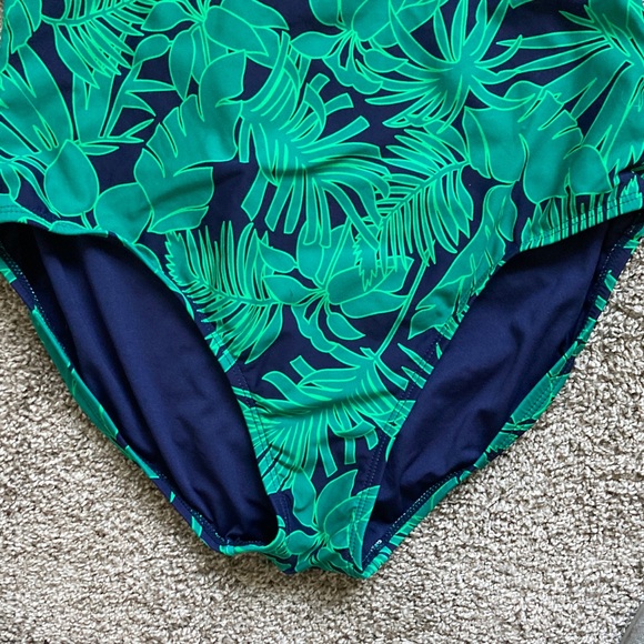Lands' End High Neck Navy & Green Palm Leaf Print One-Piece UPF Swimsuit sz XL - Picture 5 of 7